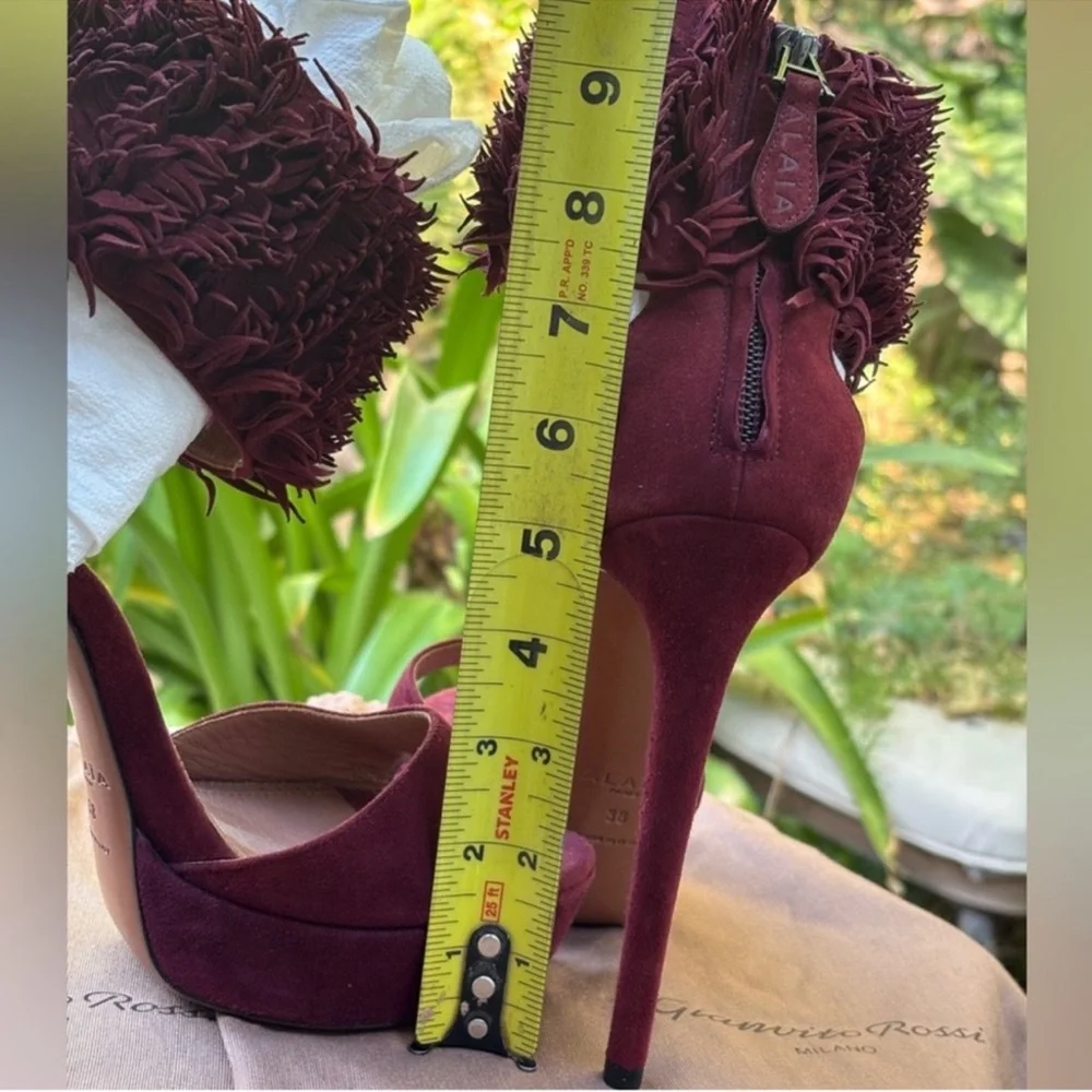 NWOT Alaia burgundy fringe cuff suede sandals platform heels ankle straps - Picture 8 of 9